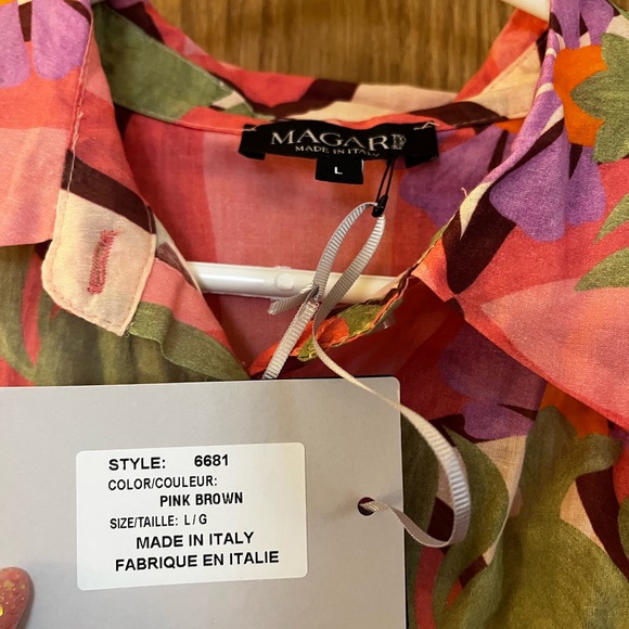 BNWT Floral Pink Button-Up Women's Blouse - Picture 3 of 5